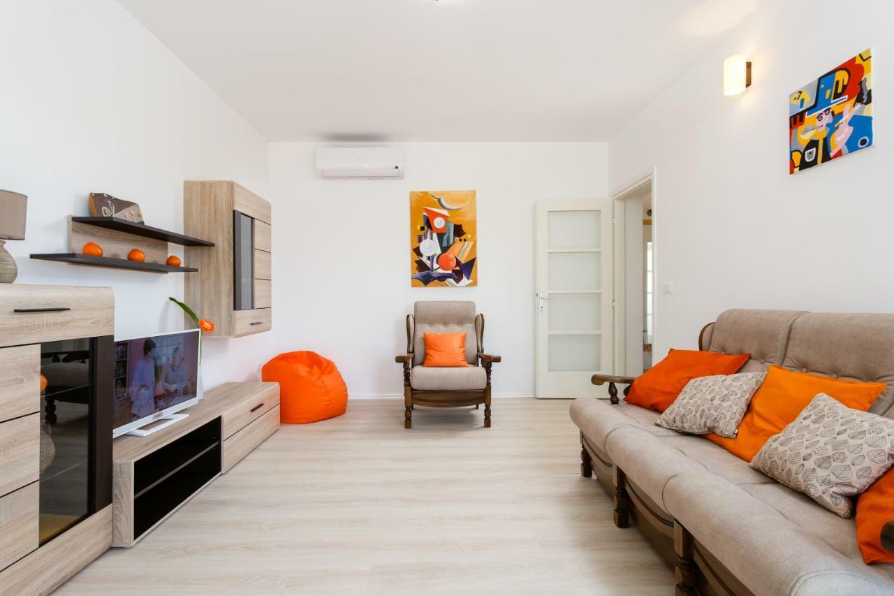 Botun Apartman Free Parking Пула Екстер'єр фото